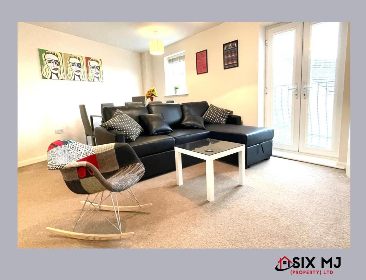 Chichele House, Sleeps 8, Nr Rushden Lakes, Allocated Parking, Corporate Welcome Higham Ferrers Екстериор снимка